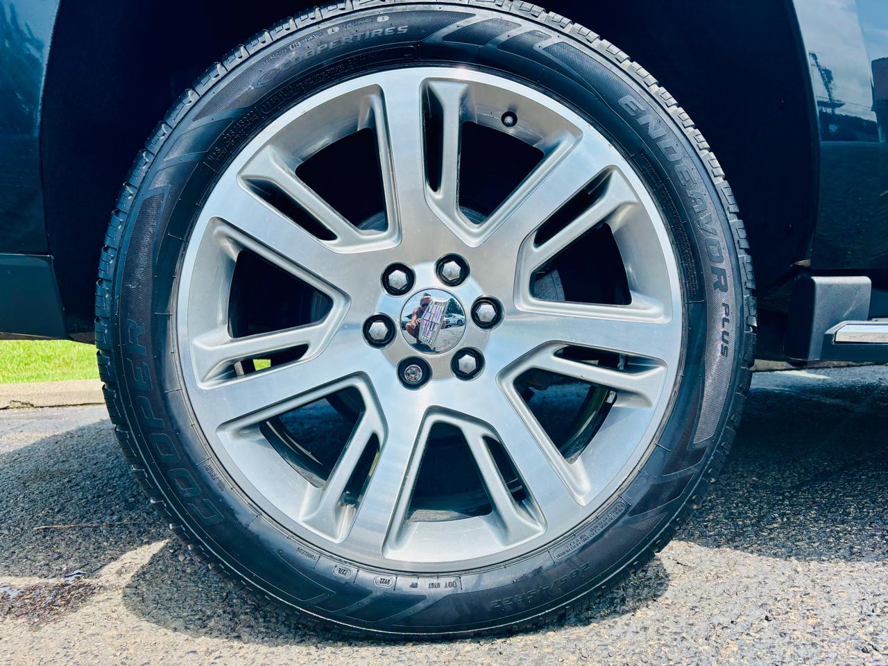 Cadillac Escalade 4WD 4dr Luxury Collection 2016