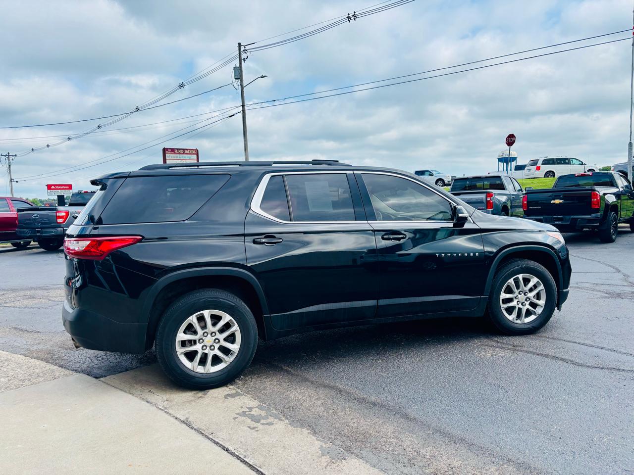 Chevrolet Traverse AWD 4dr LT Cloth w/1LT 2019