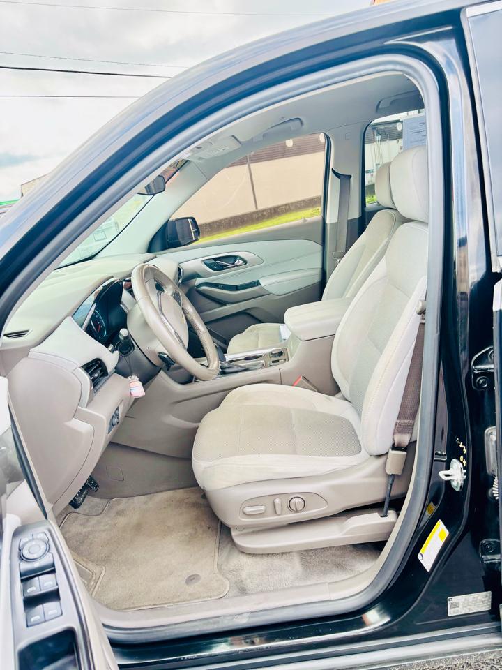 Chevrolet Traverse AWD 4dr LT Cloth w/1LT 2019