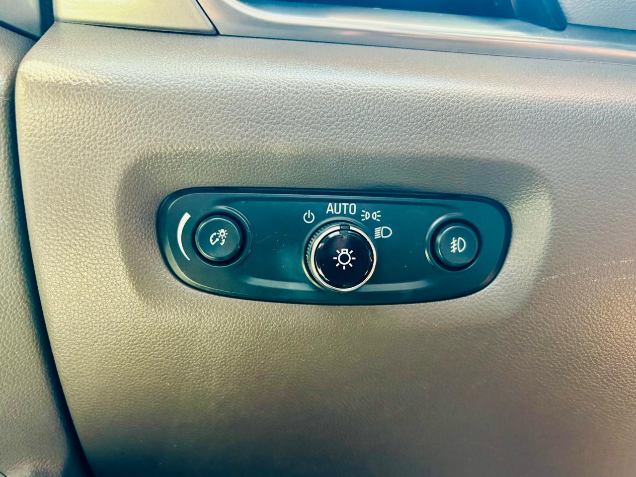 Chevrolet Traverse AWD 4dr LT Cloth w/1LT 2019