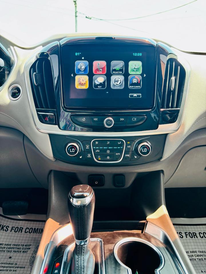 Chevrolet Traverse AWD 4dr LT Cloth w/1LT 2019