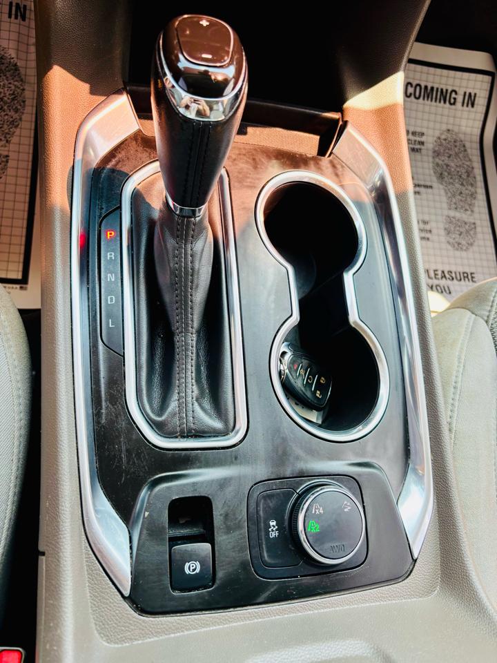 Chevrolet Traverse AWD 4dr LT Cloth w/1LT 2019