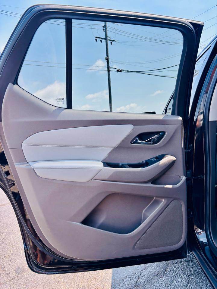 Chevrolet Traverse AWD 4dr LT Cloth w/1LT 2019