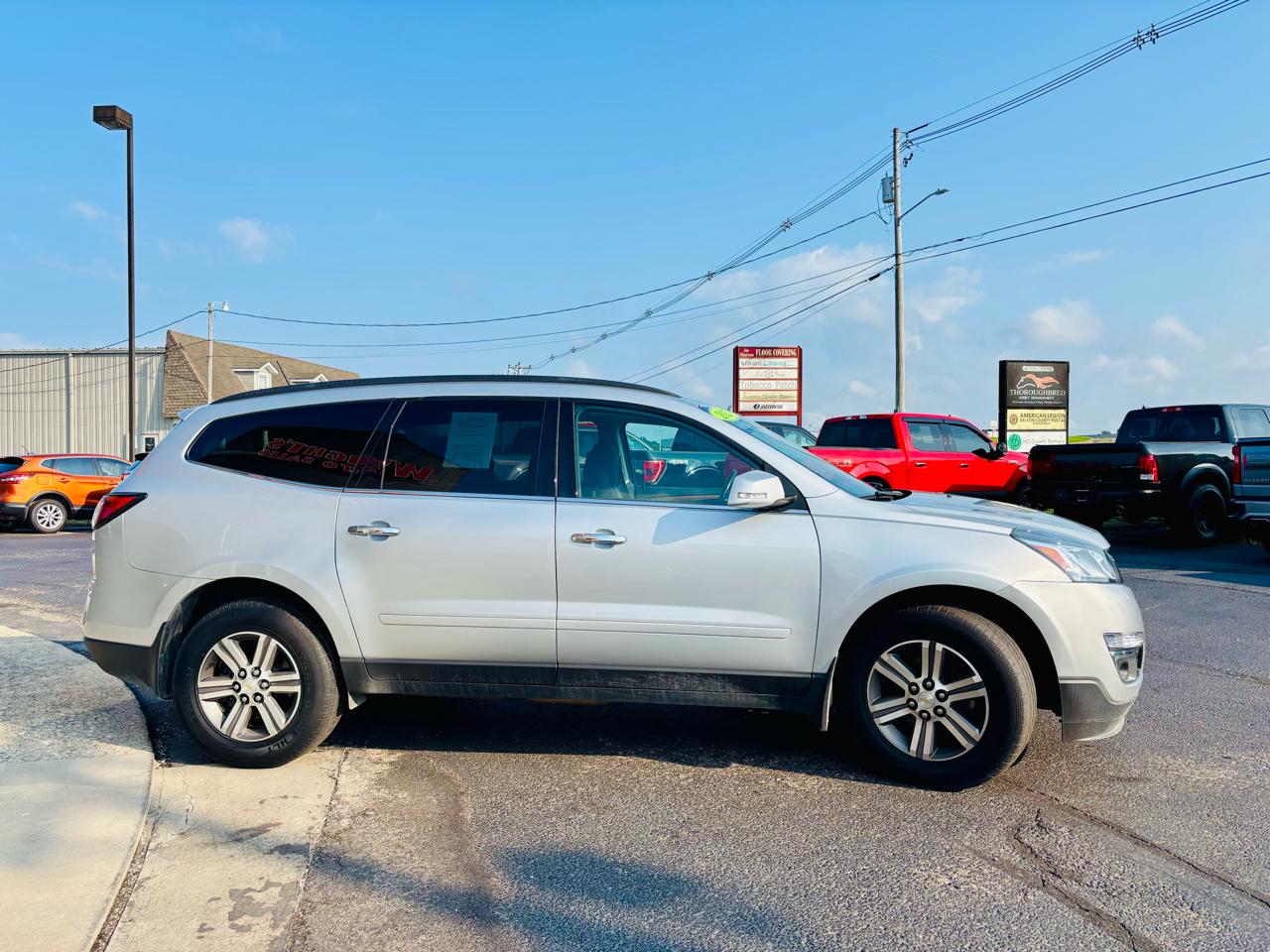 Chevrolet Traverse AWD 4dr LT w/1LT 2017