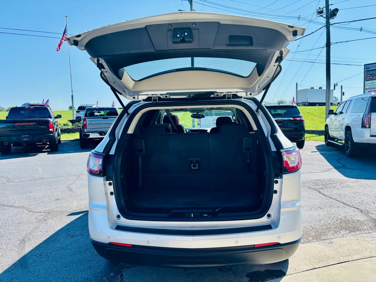 Chevrolet Traverse AWD 4dr LT w/1LT 2017