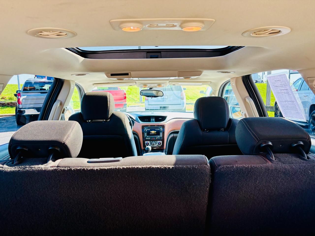 Chevrolet Traverse AWD 4dr LT w/1LT 2017