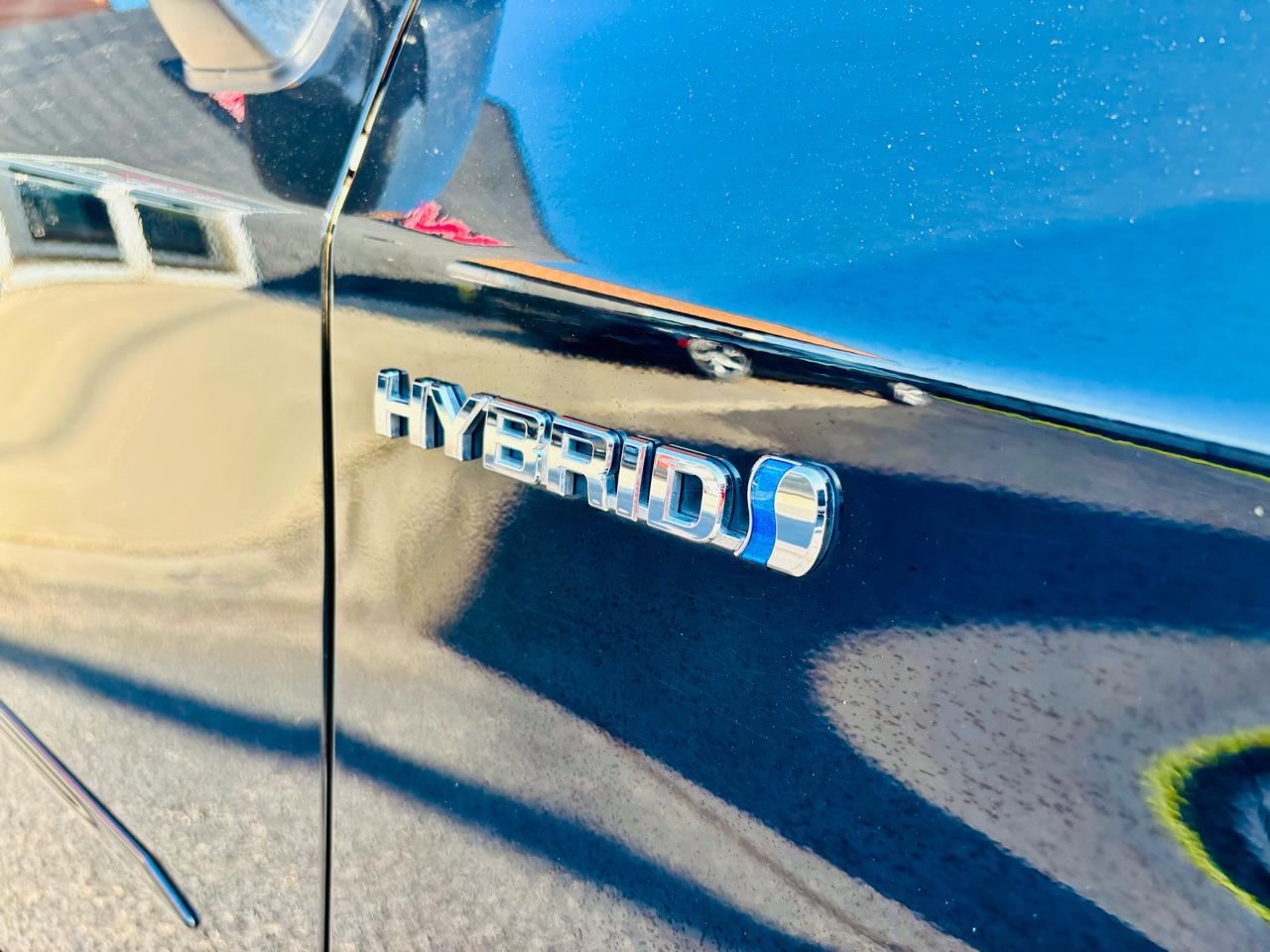 Toyota Prius 5dr HB I (Natl) 2011