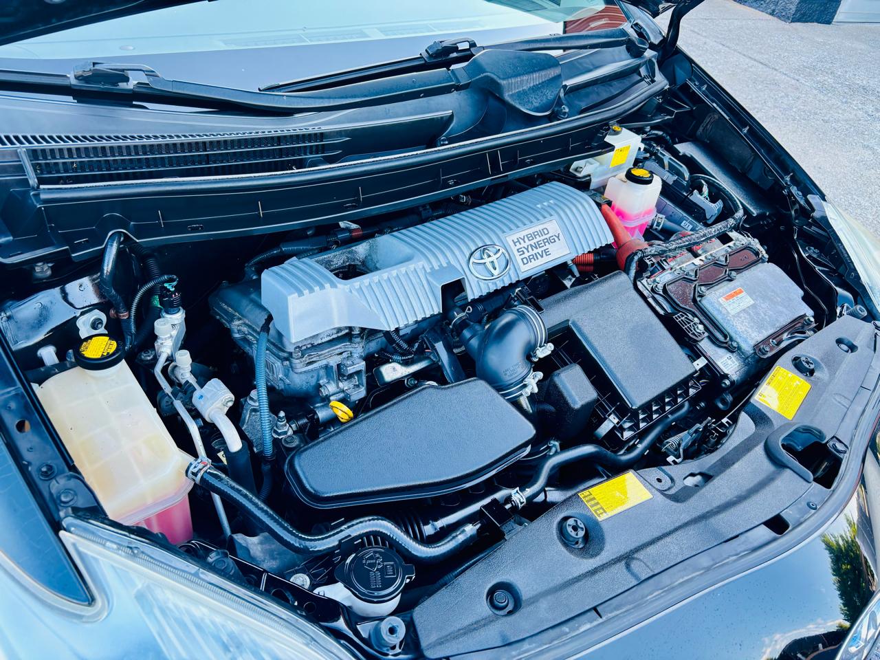 Toyota Prius 5dr HB I (Natl) 2011