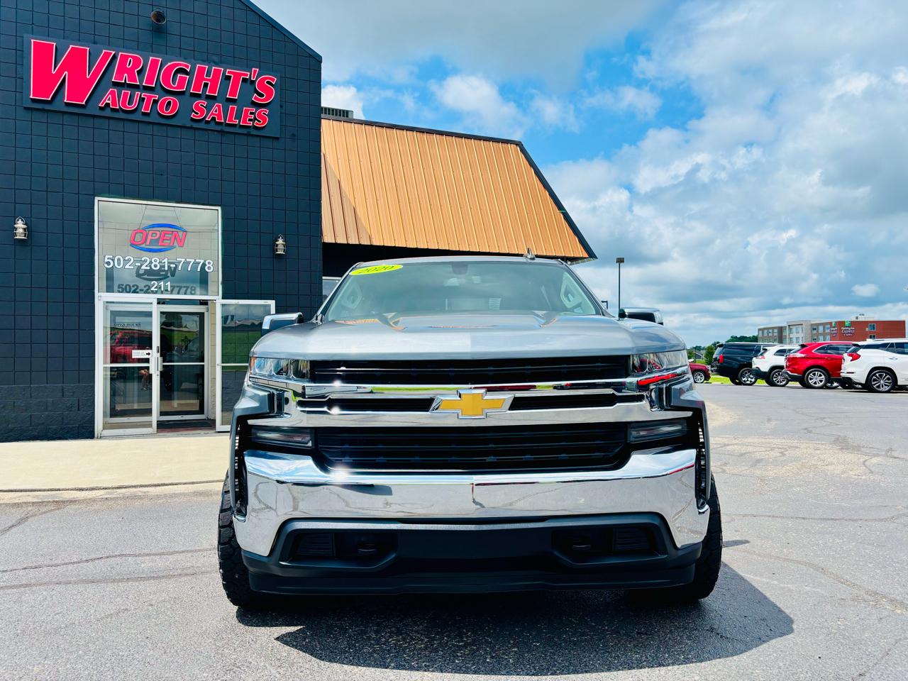 Chevrolet Silverado 1500 4WD Crew Cab 147" LT 2020