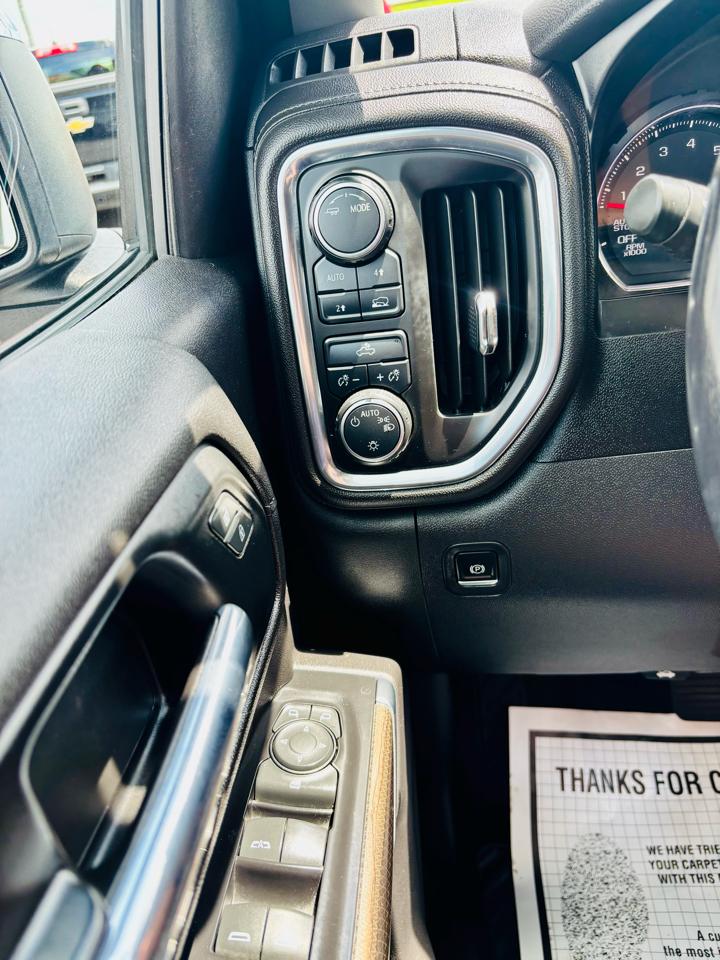Chevrolet Silverado 1500 4WD Crew Cab 147" LT 2020
