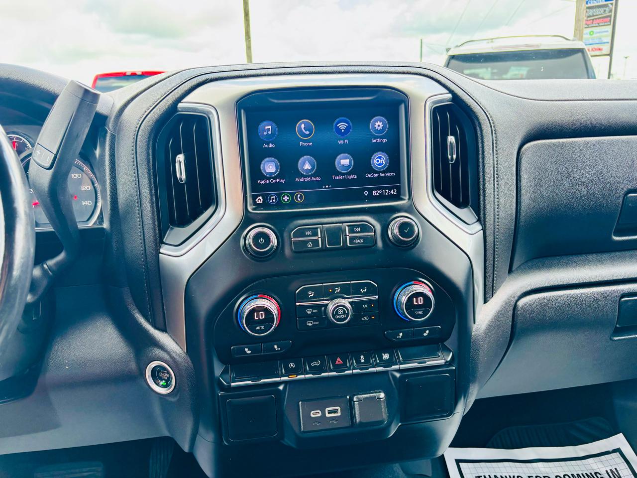 Chevrolet Silverado 1500 4WD Crew Cab 147" LT 2020