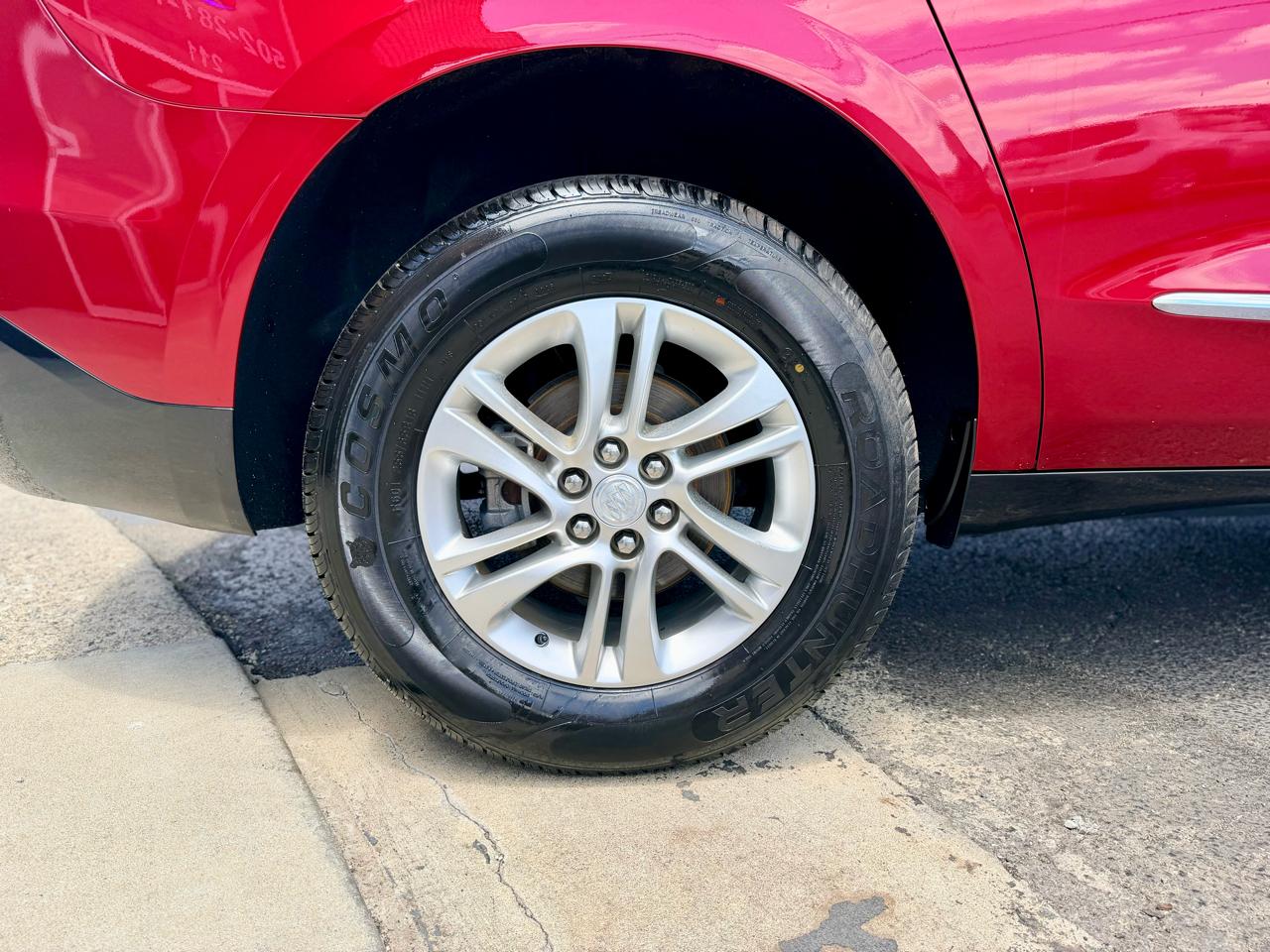 Buick Enclave FWD 4dr Essence 2018