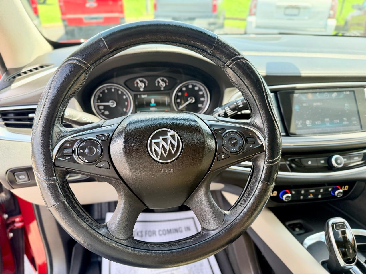 Buick Enclave FWD 4dr Essence 2018