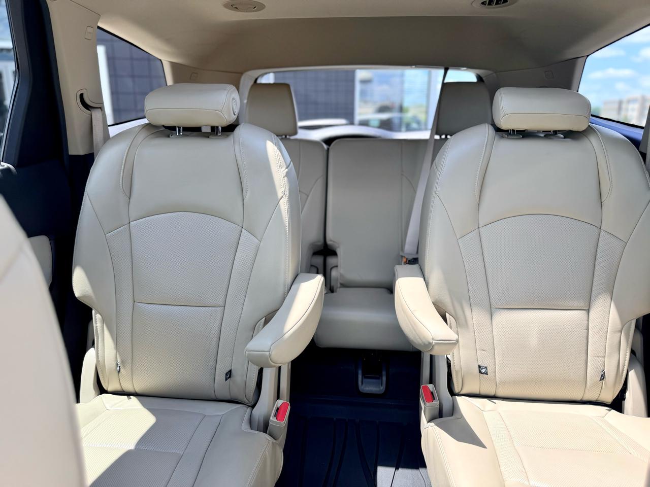 Buick Enclave FWD 4dr Essence 2018