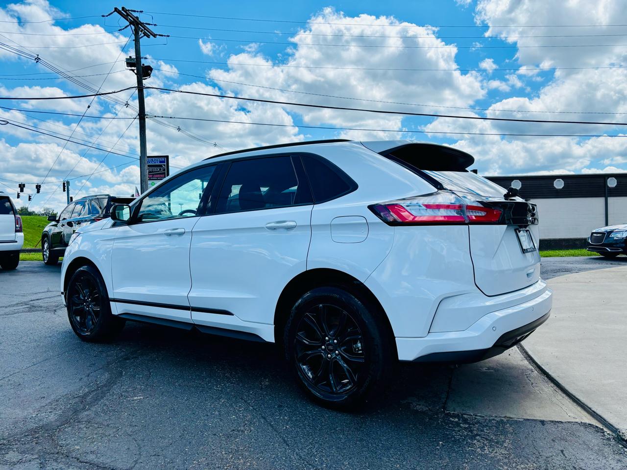 Ford Edge SE AWD 2022