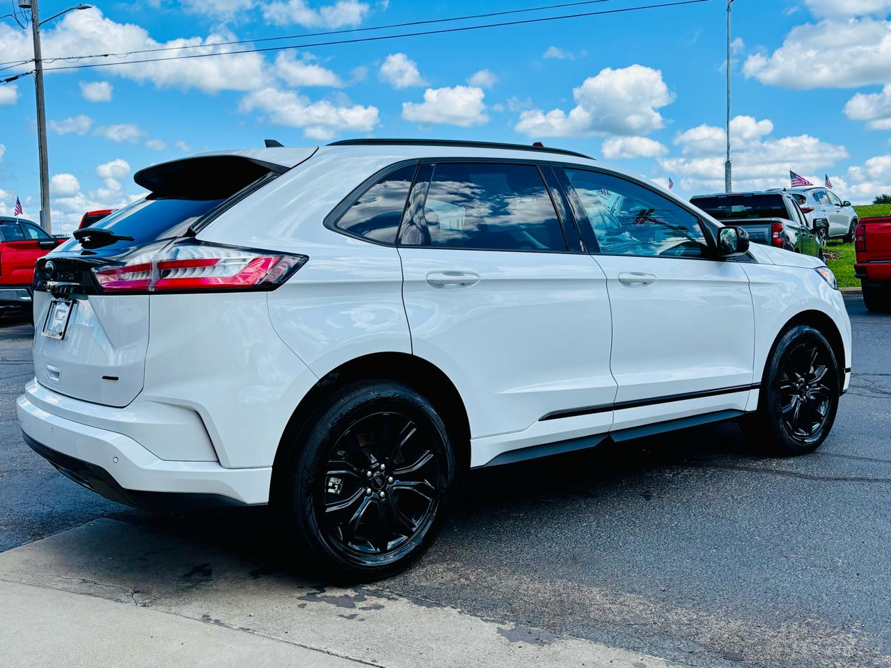 Ford Edge SE AWD 2022