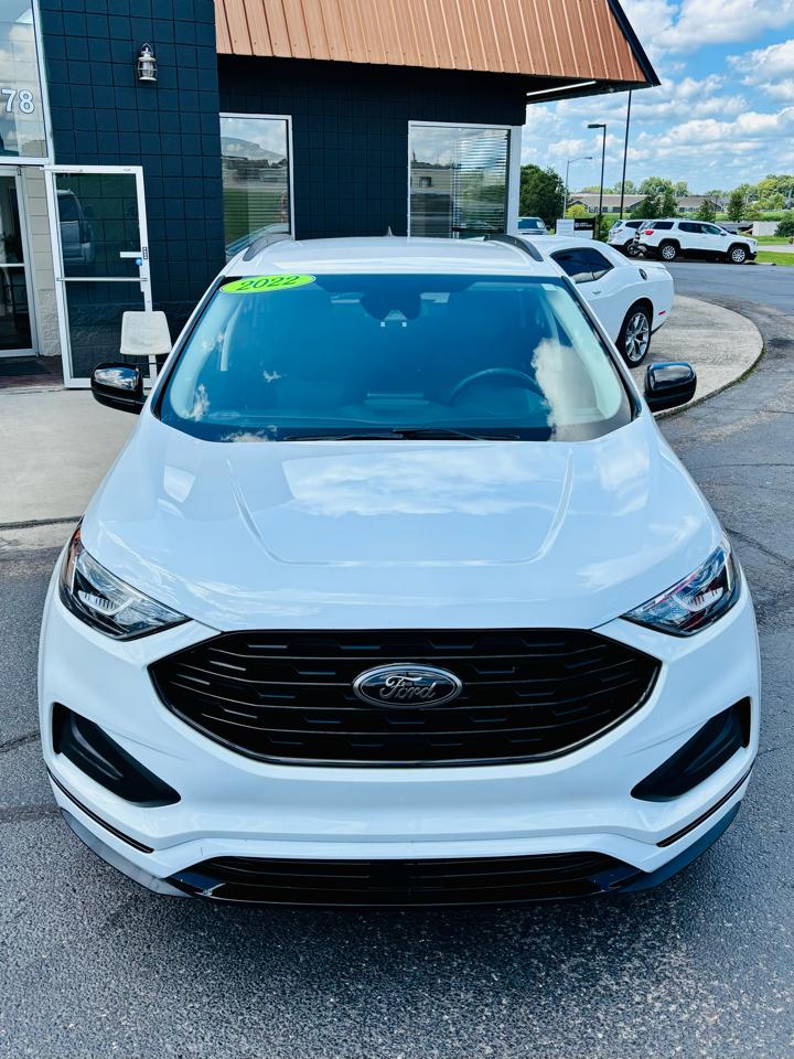 Ford Edge SE AWD 2022