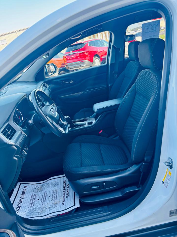 GMC Acadia FWD 4dr SLE w/SLE-2 2018