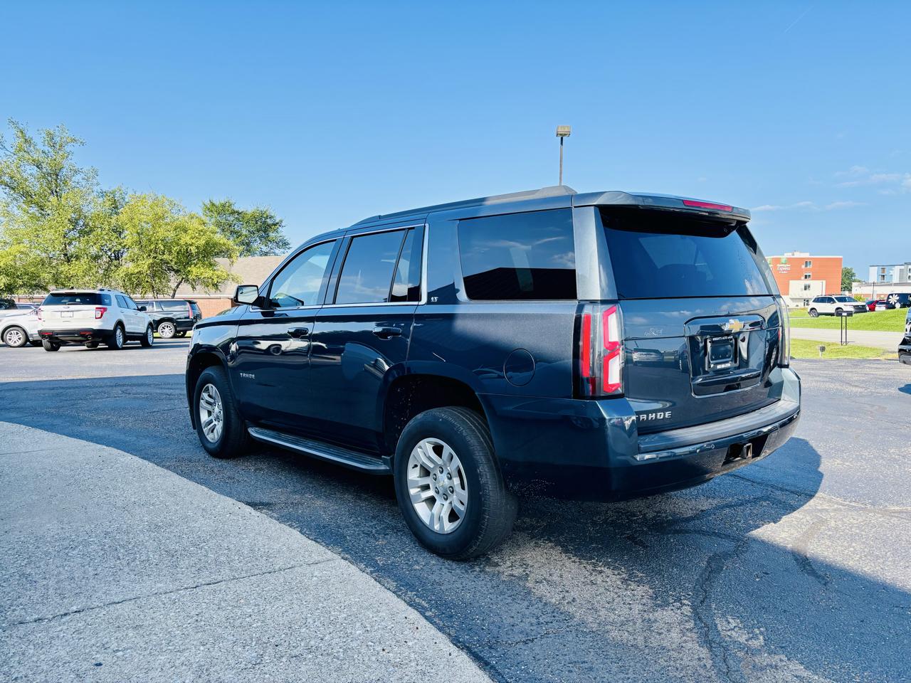 Chevrolet Tahoe 4WD 4dr LT 2020