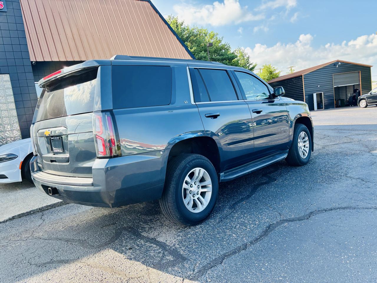 Chevrolet Tahoe 4WD 4dr LT 2020