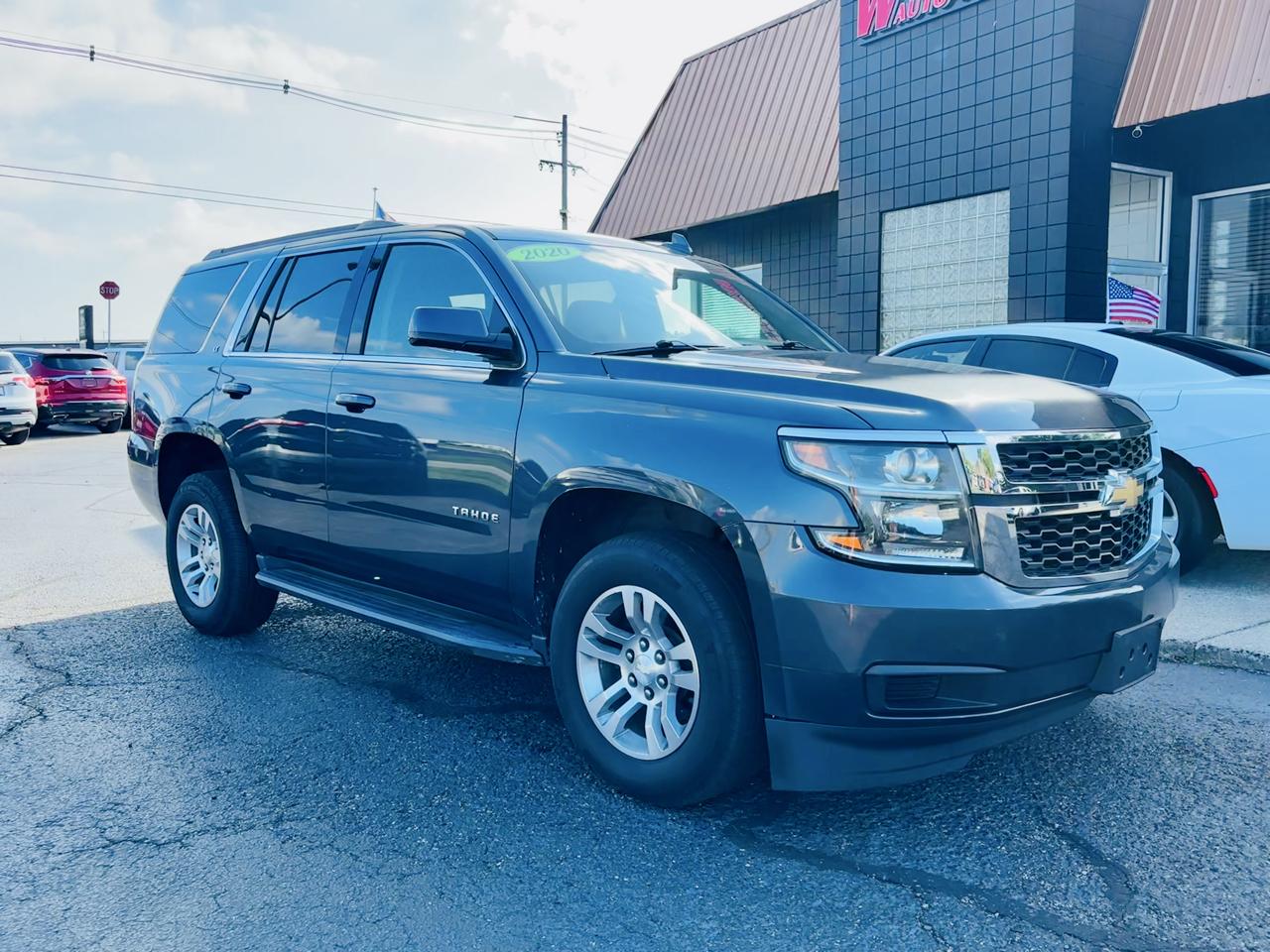 Chevrolet Tahoe 4WD 4dr LT 2020