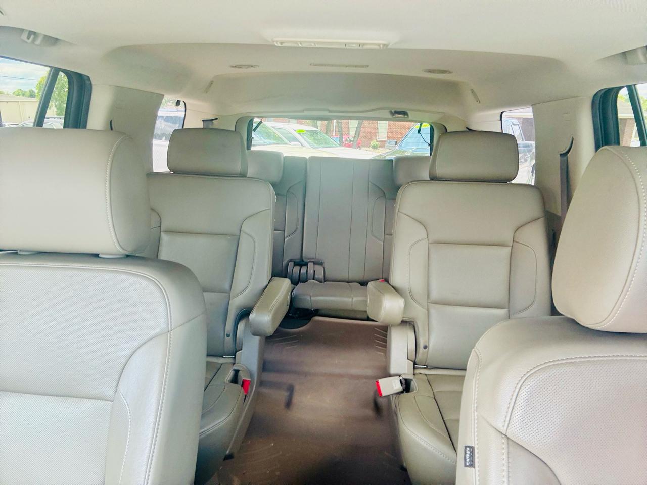 Chevrolet Tahoe 4WD 4dr Premier 2018