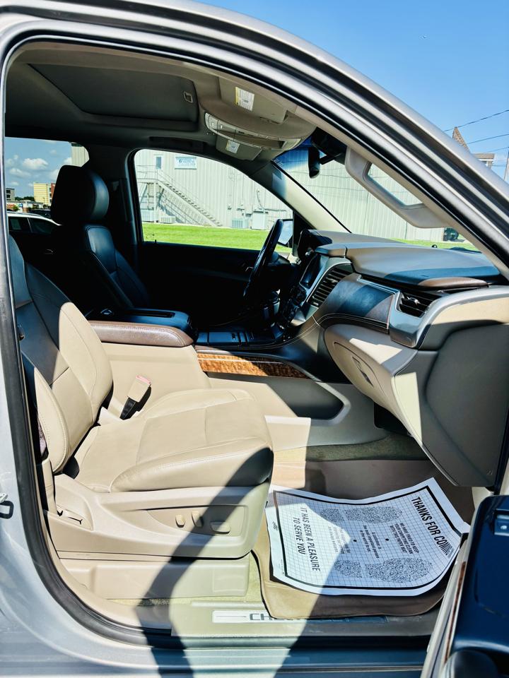 Chevrolet Tahoe 4WD 4dr Premier 2018