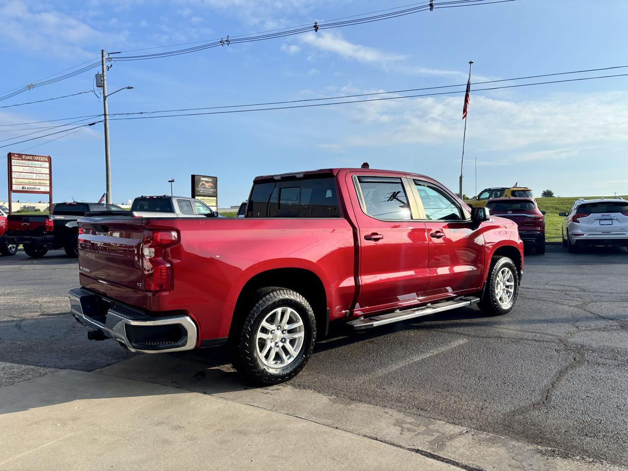 Chevrolet Silverado 1500 4WD Crew Cab 147" LT 2019