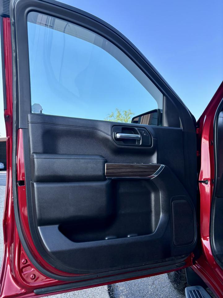 Chevrolet Silverado 1500 4WD Crew Cab 147" LT 2019