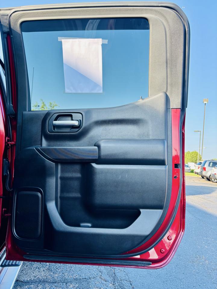 Chevrolet Silverado 1500 4WD Crew Cab 147" LT 2019