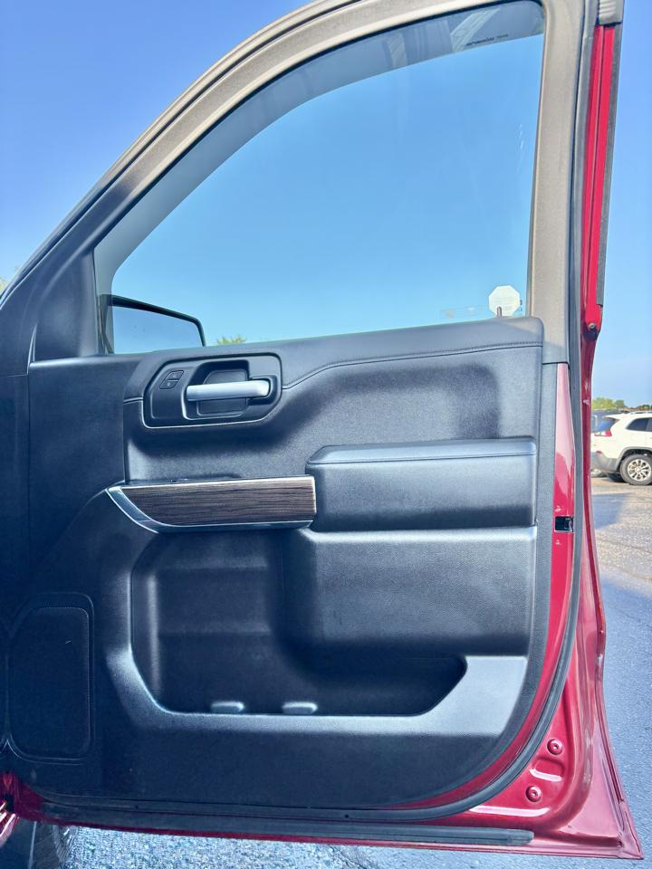 Chevrolet Silverado 1500 4WD Crew Cab 147" LT 2019