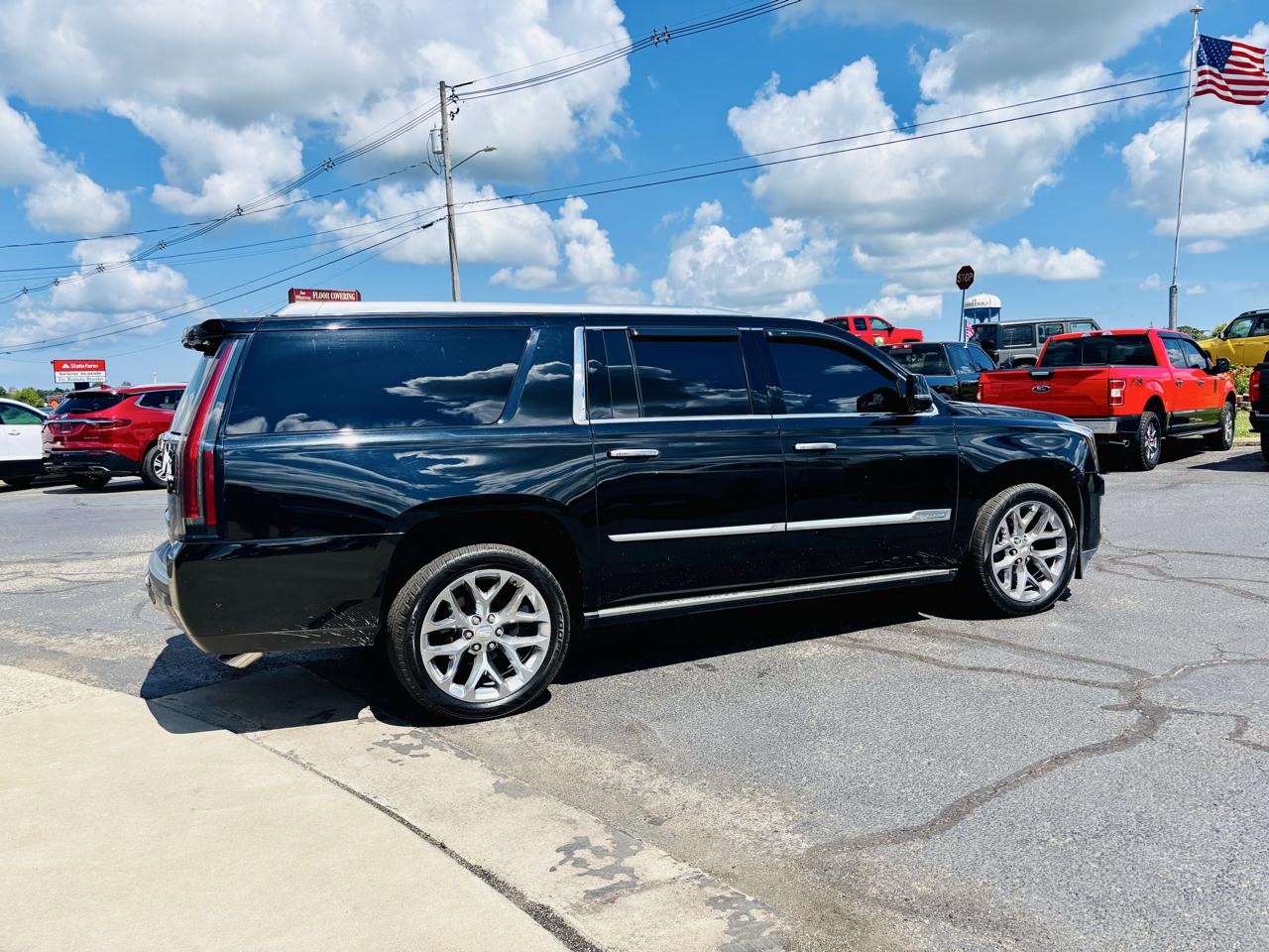 Cadillac Escalade ESV 4WD 4dr Platinum 2017