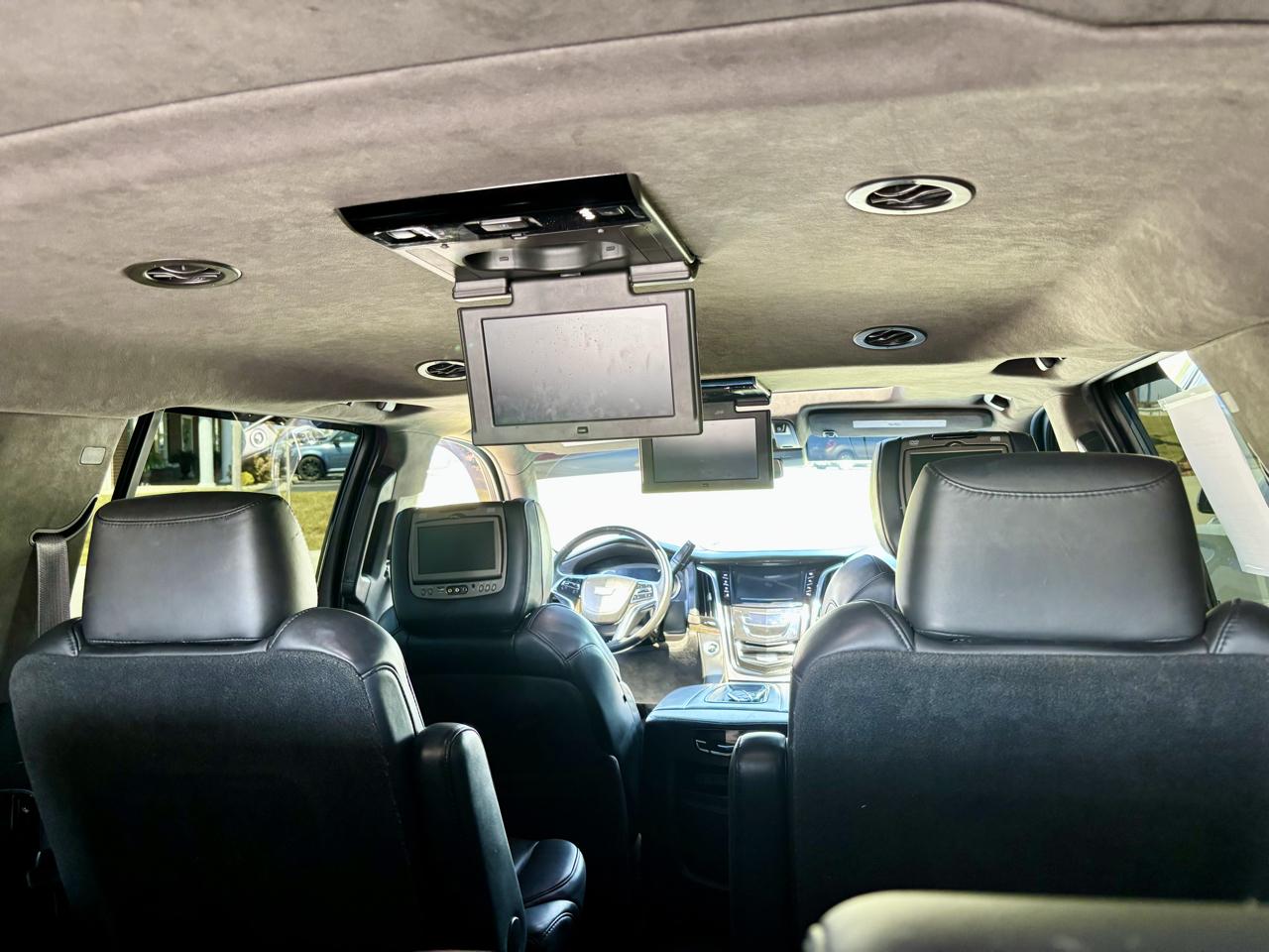 Cadillac Escalade ESV 4WD 4dr Platinum 2017