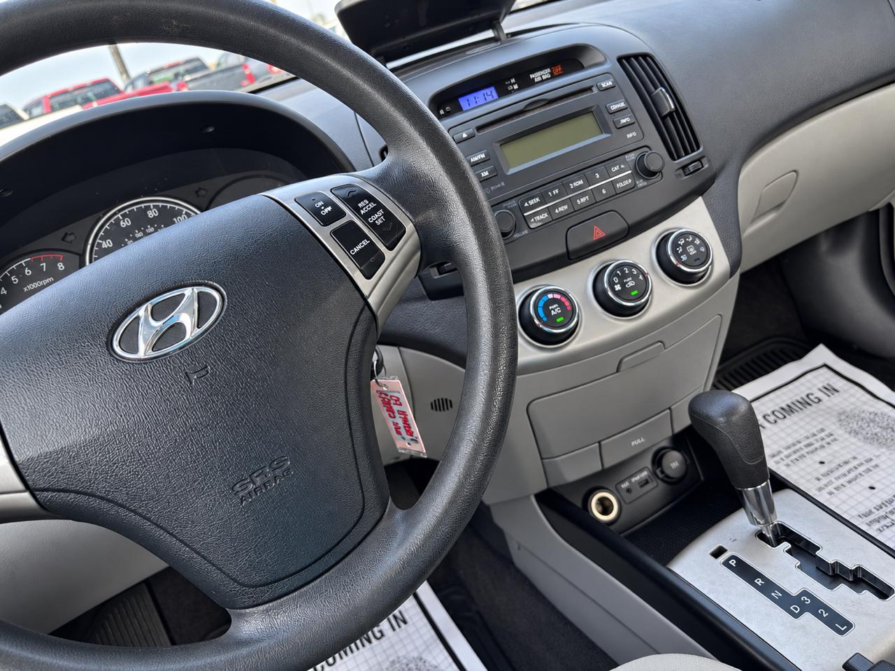Hyundai Elantra 4dr Sdn Auto GLS 2010