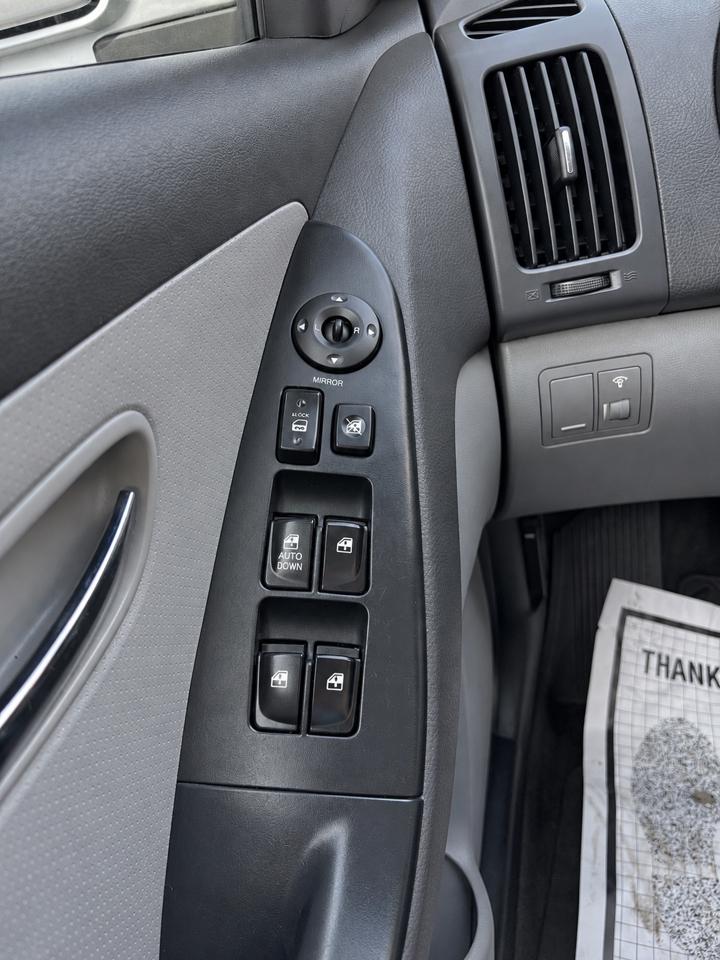 Hyundai Elantra 4dr Sdn Auto GLS 2010