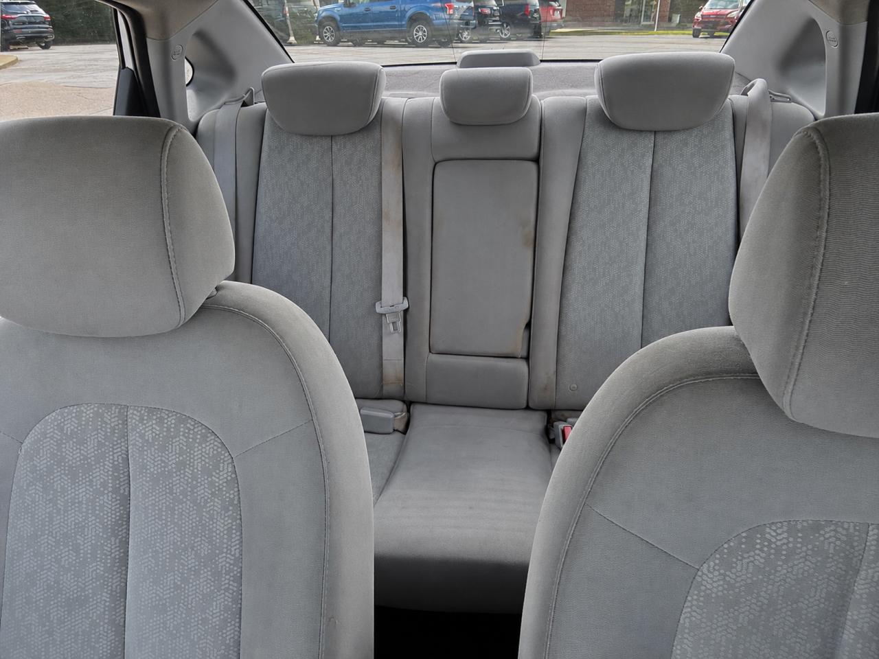 Hyundai Elantra 4dr Sdn Auto GLS 2010