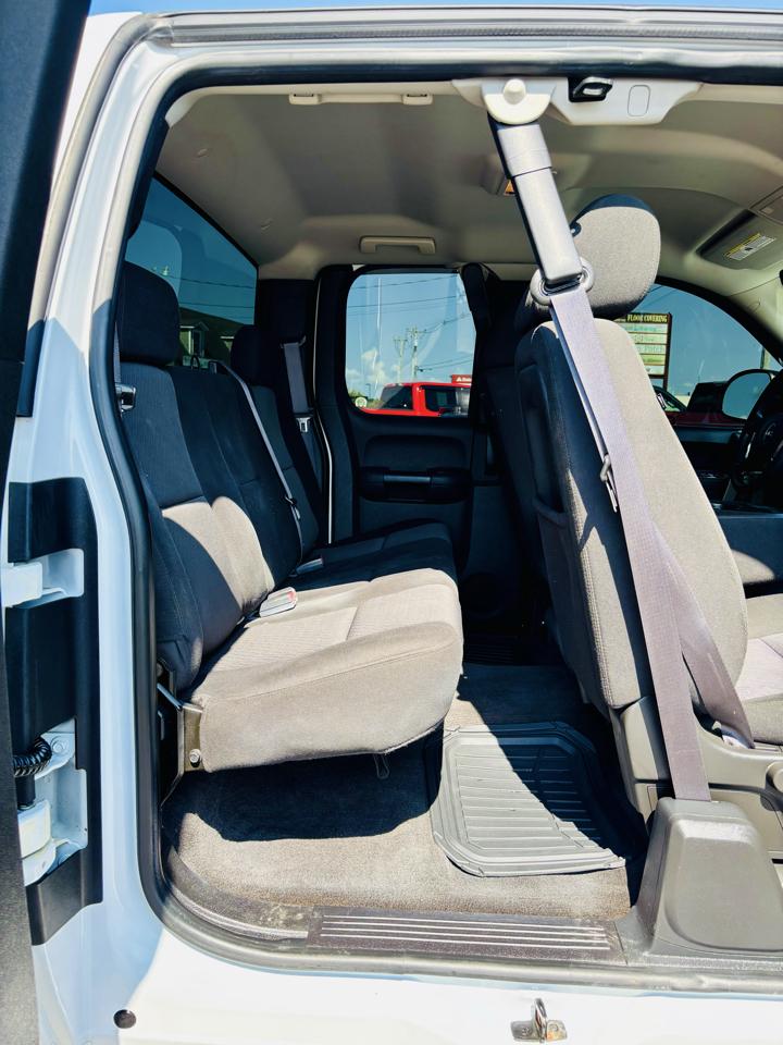 GMC Sierra 1500 Ext. Cab Short Bed 4WD 2011
