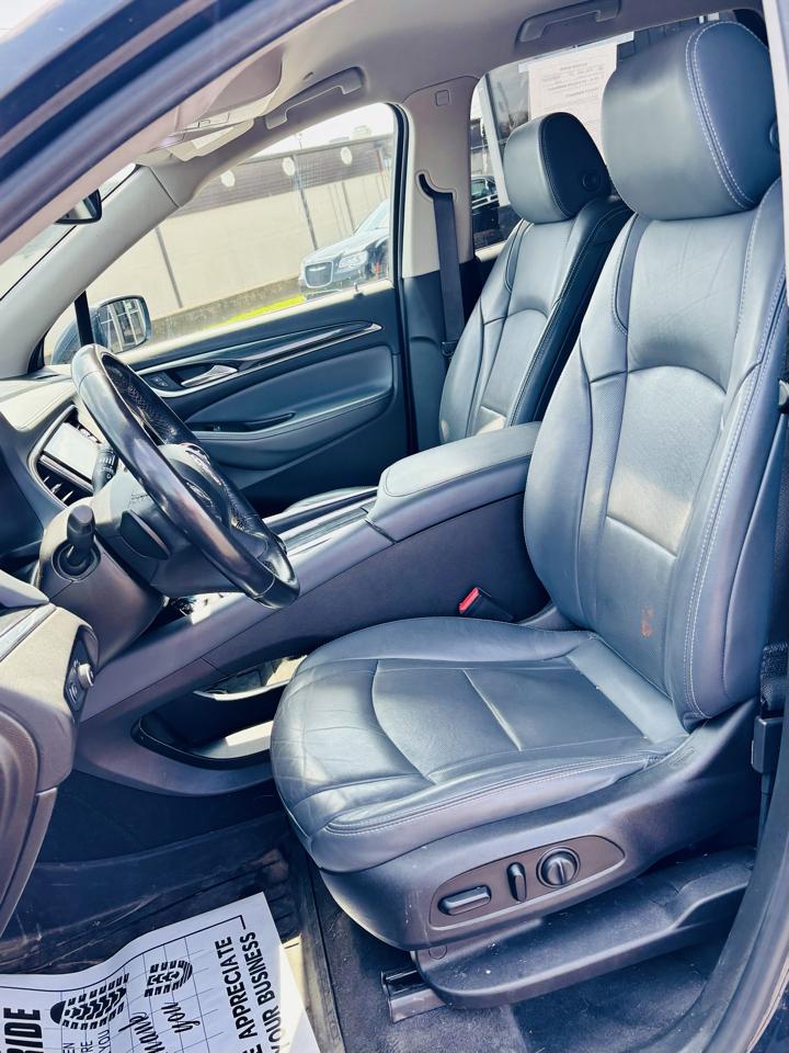 Buick Enclave AWD 4dr Essence 2020