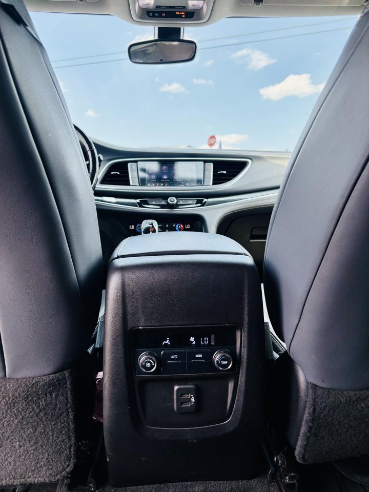 Buick Enclave AWD 4dr Essence 2020