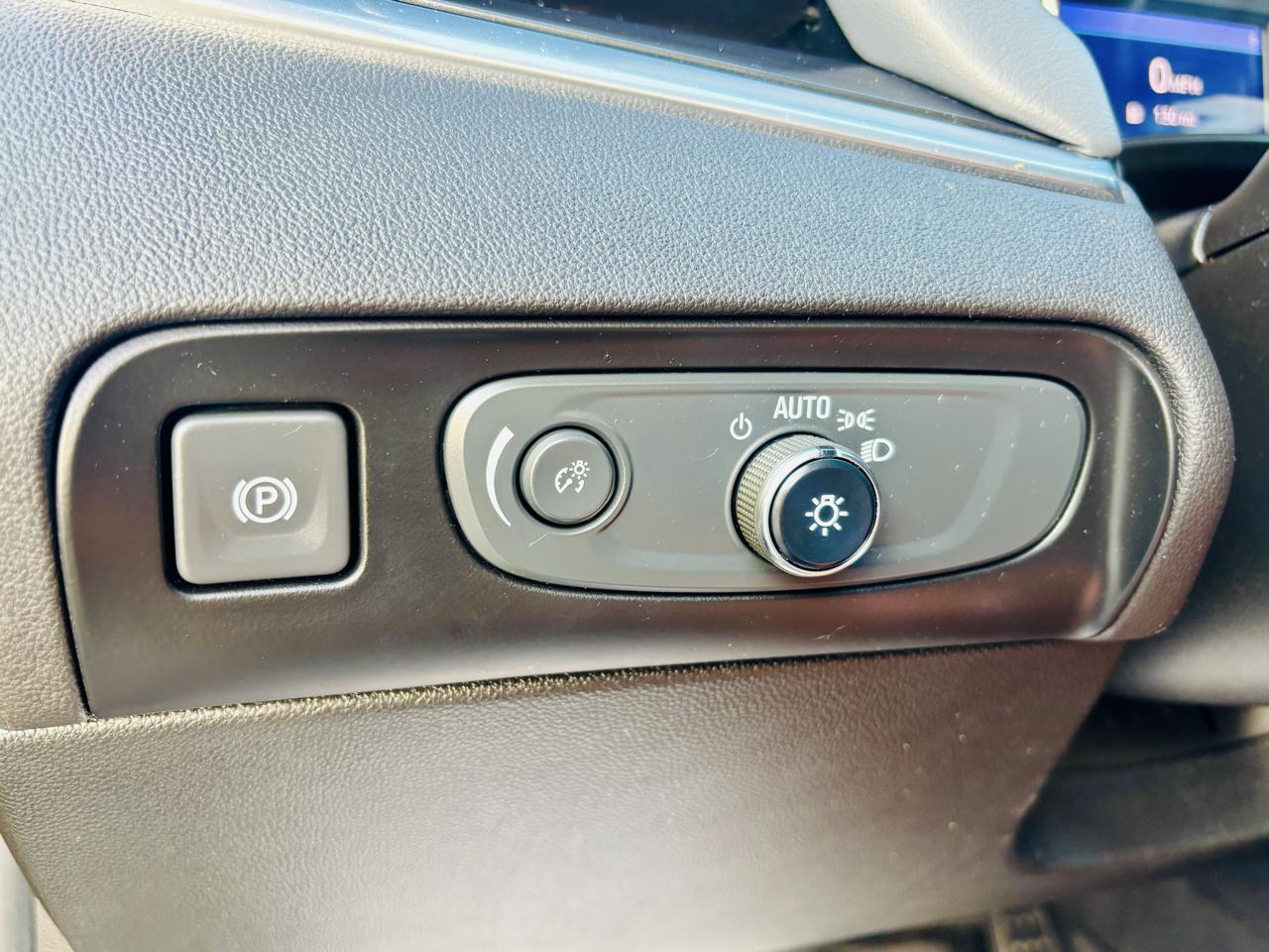 Buick Enclave AWD 4dr Essence 2020