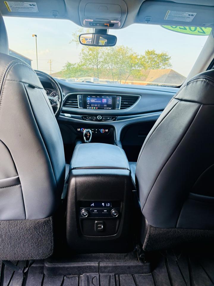 Buick Enclave AWD 4dr Essence 2020