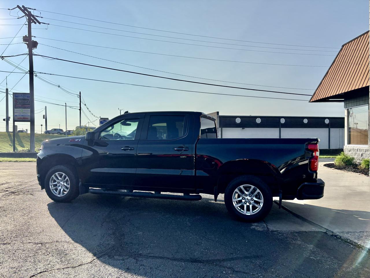 Chevrolet Silverado 1500 4WD Crew Cab 147" RST 2019
