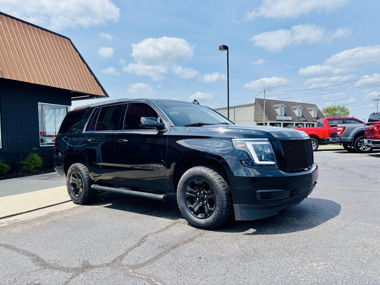 Chevrolet Tahoe 4WD 4dr LS 2020