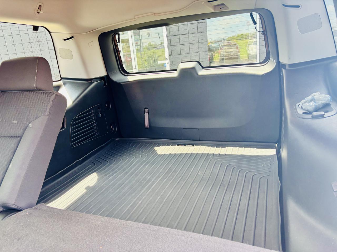 Chevrolet Tahoe 4WD 4dr LS 2020