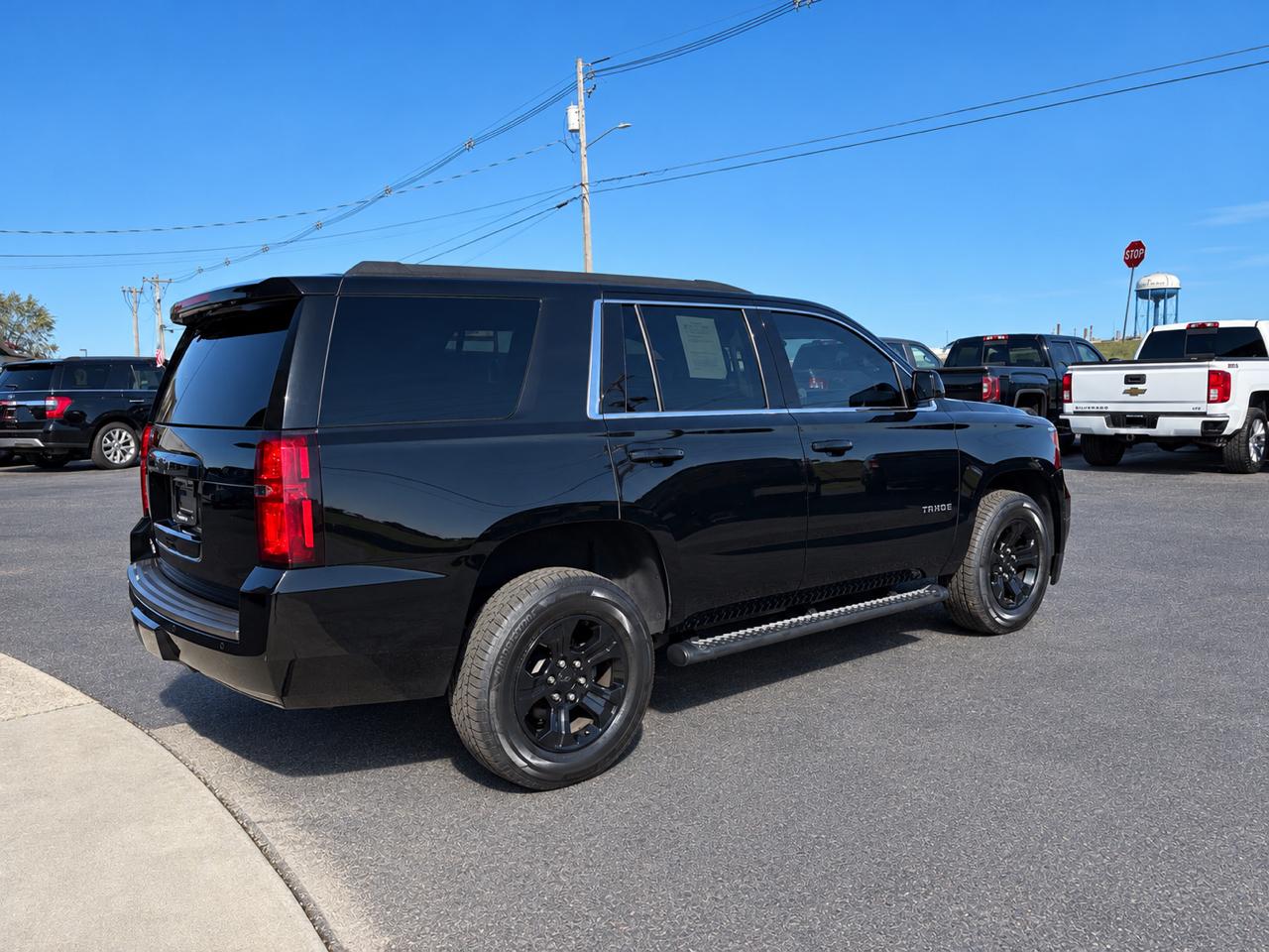 Chevrolet Tahoe 4WD 4dr LS 2020