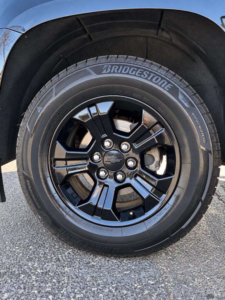 Chevrolet Tahoe 4WD 4dr LS 2020