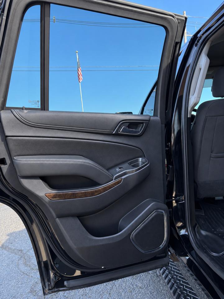 Chevrolet Tahoe 4WD 4dr LS 2020