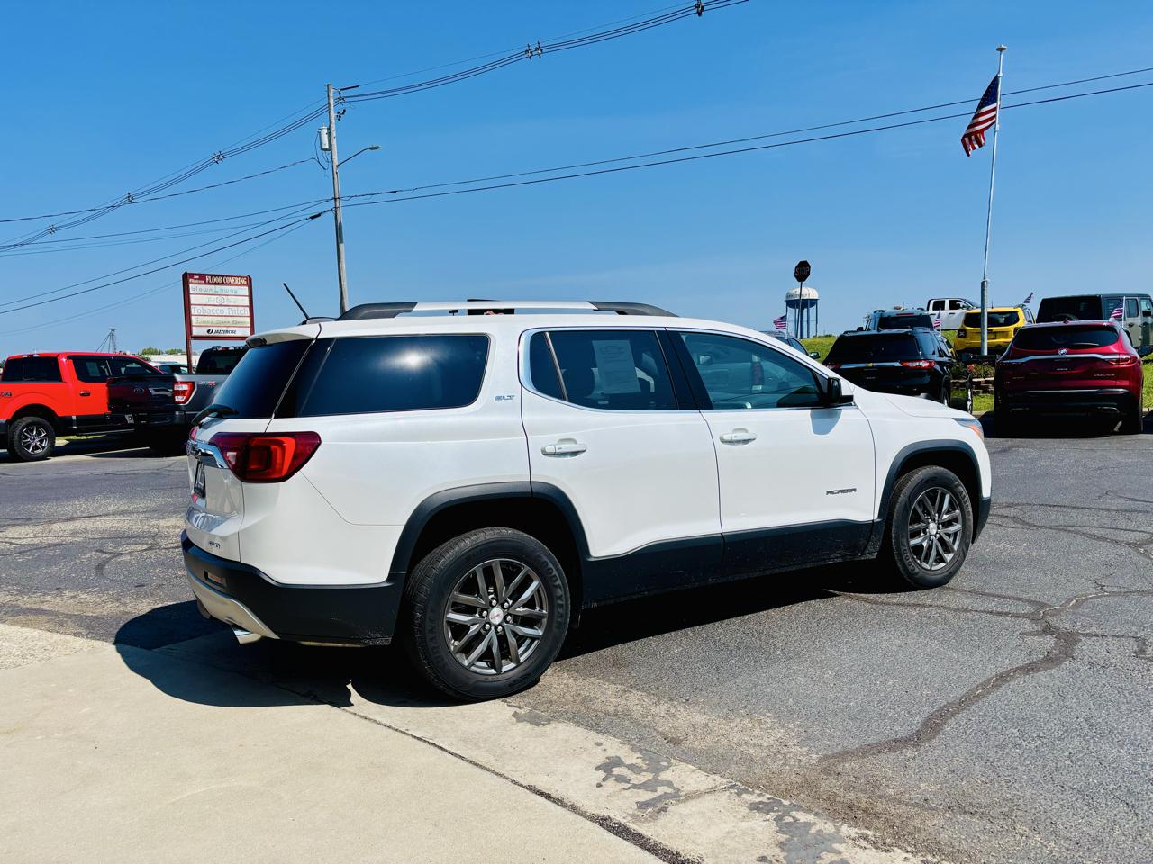 GMC Acadia AWD 4dr SLT w/SLT-1 2017