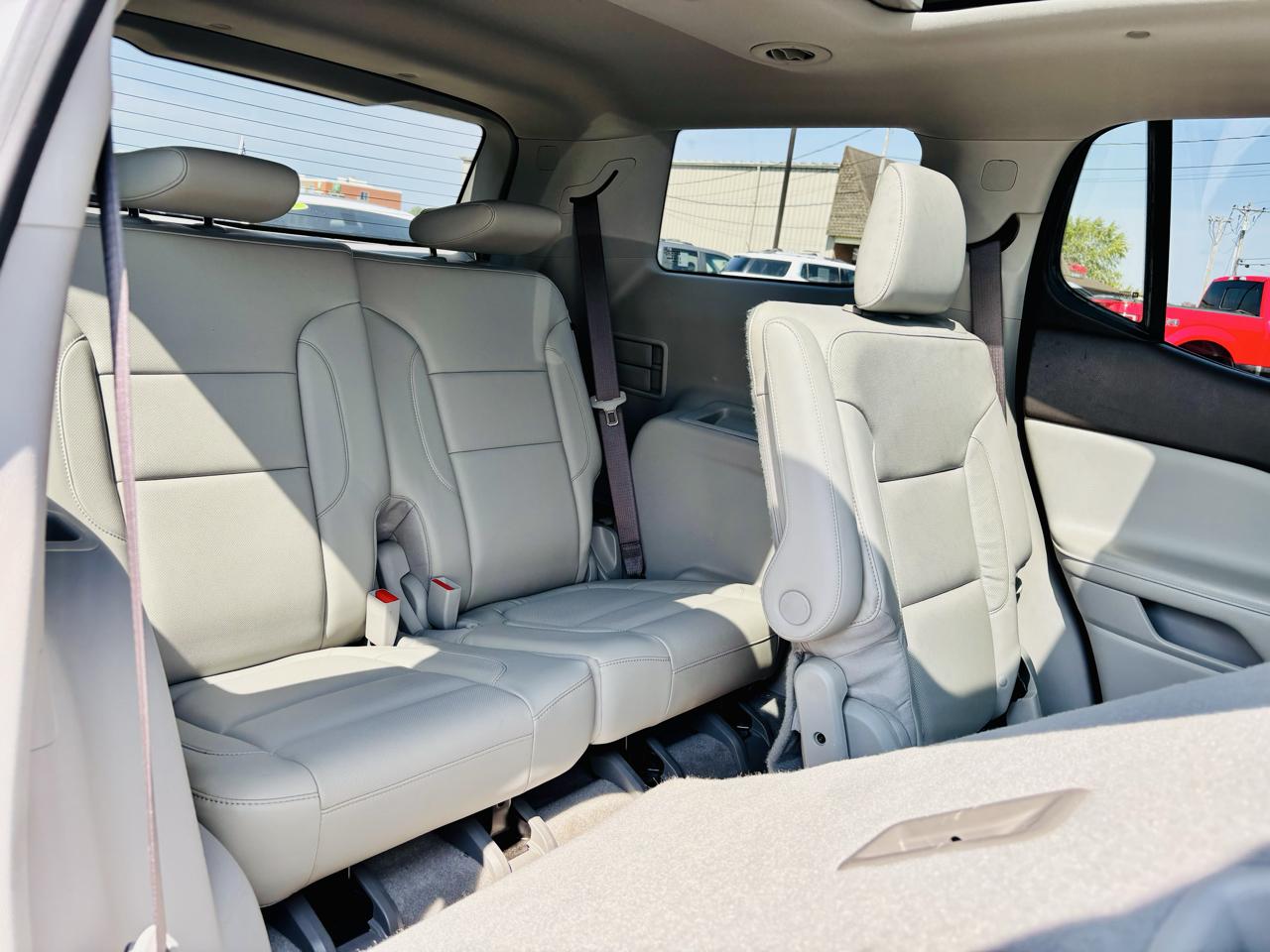 GMC Acadia AWD 4dr SLT w/SLT-1 2017