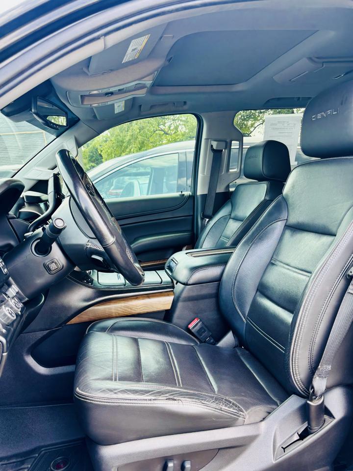 GMC Yukon 4WD 4dr Denali 2019